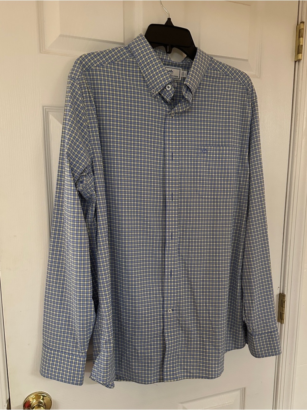 Southern Tide men’s shirt